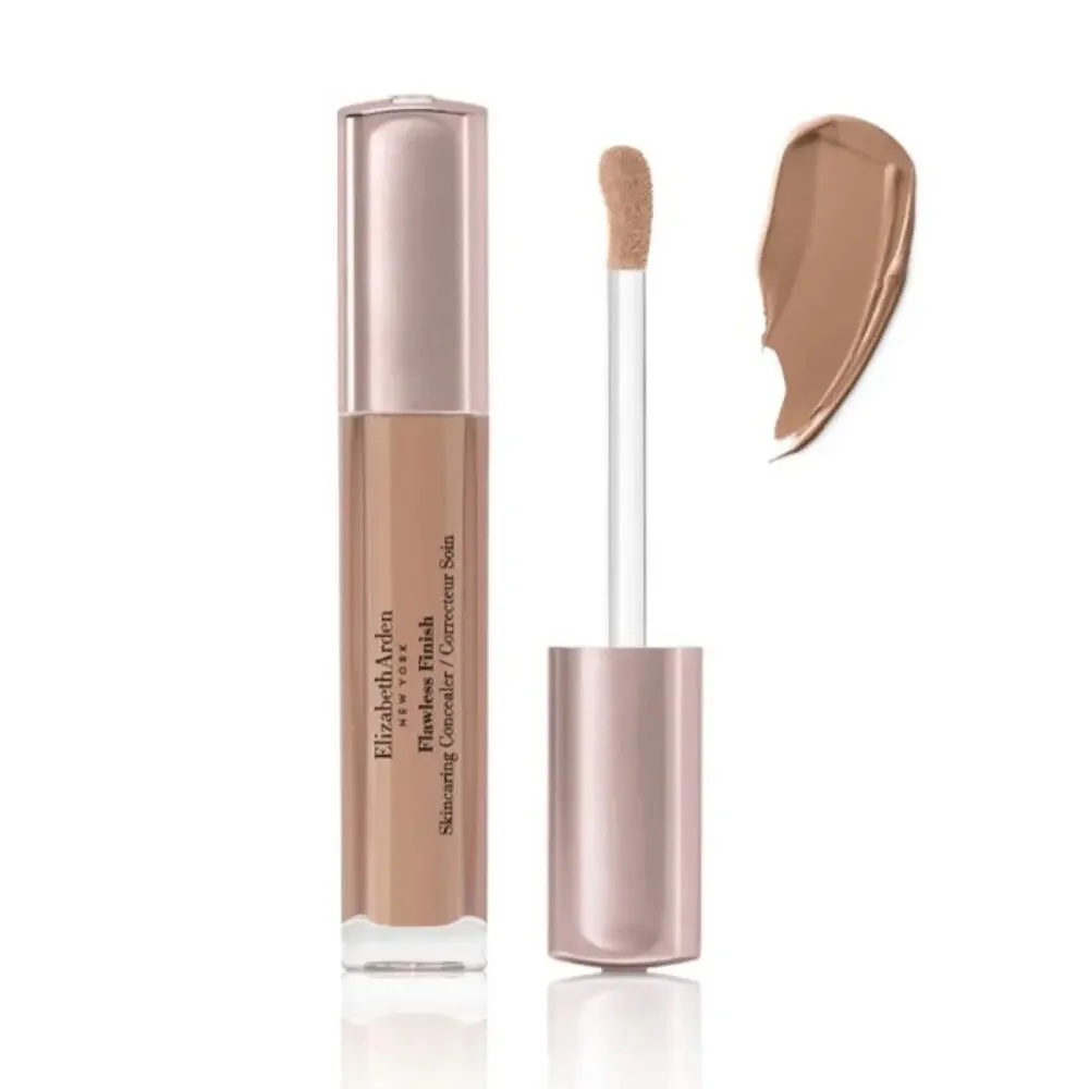 Elizabeth Arden Flawless Finish Skincaring Concealer Deep Tan with Warm tones